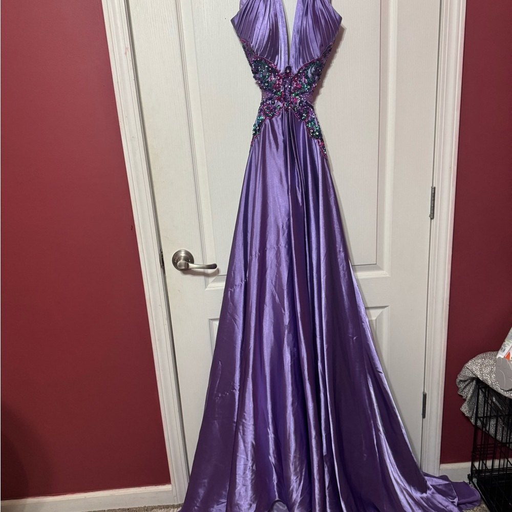 Sherri Hill Lavender Purple Plunging Evening Gown with Beaded Waist